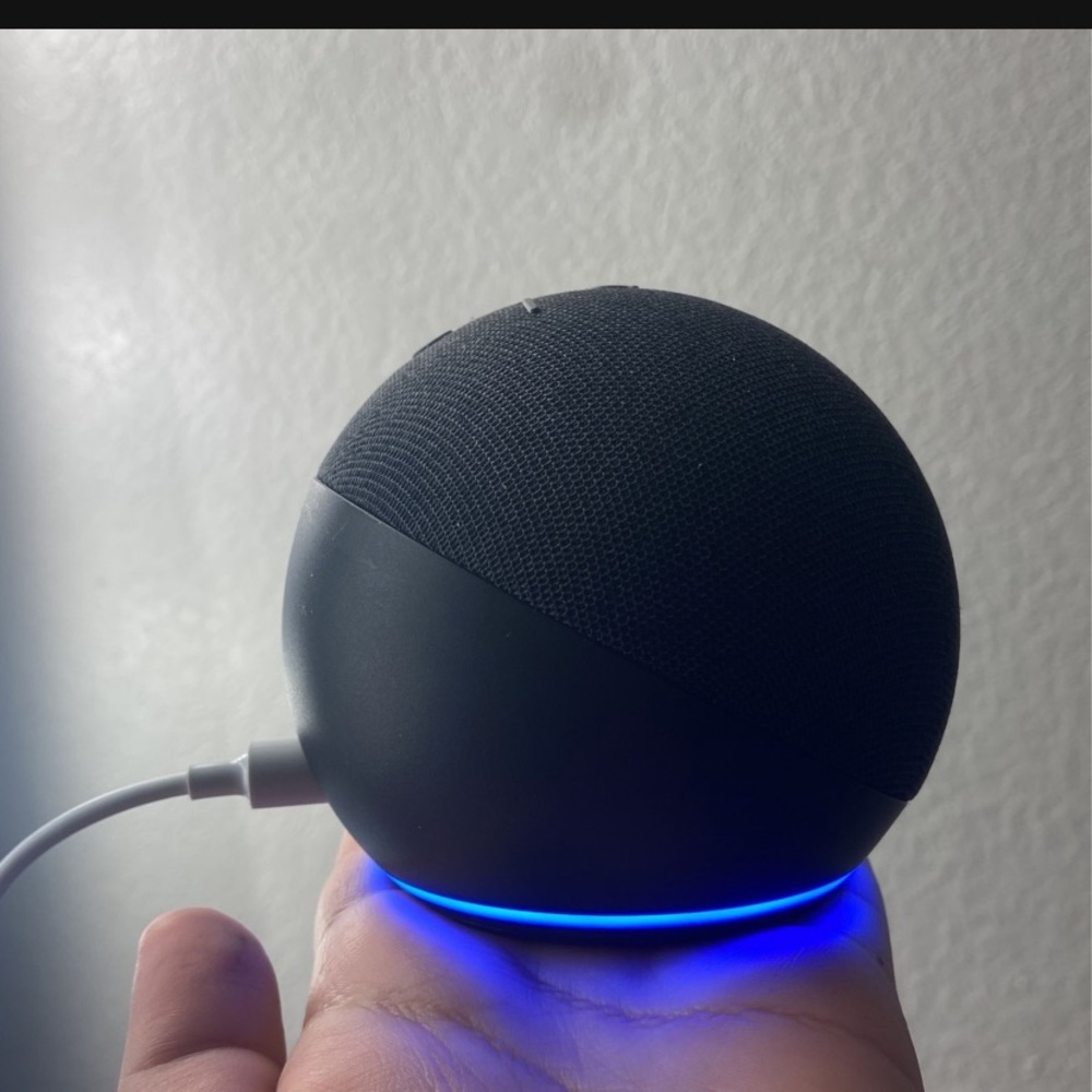 Echo dot 5 gen 2022 release black